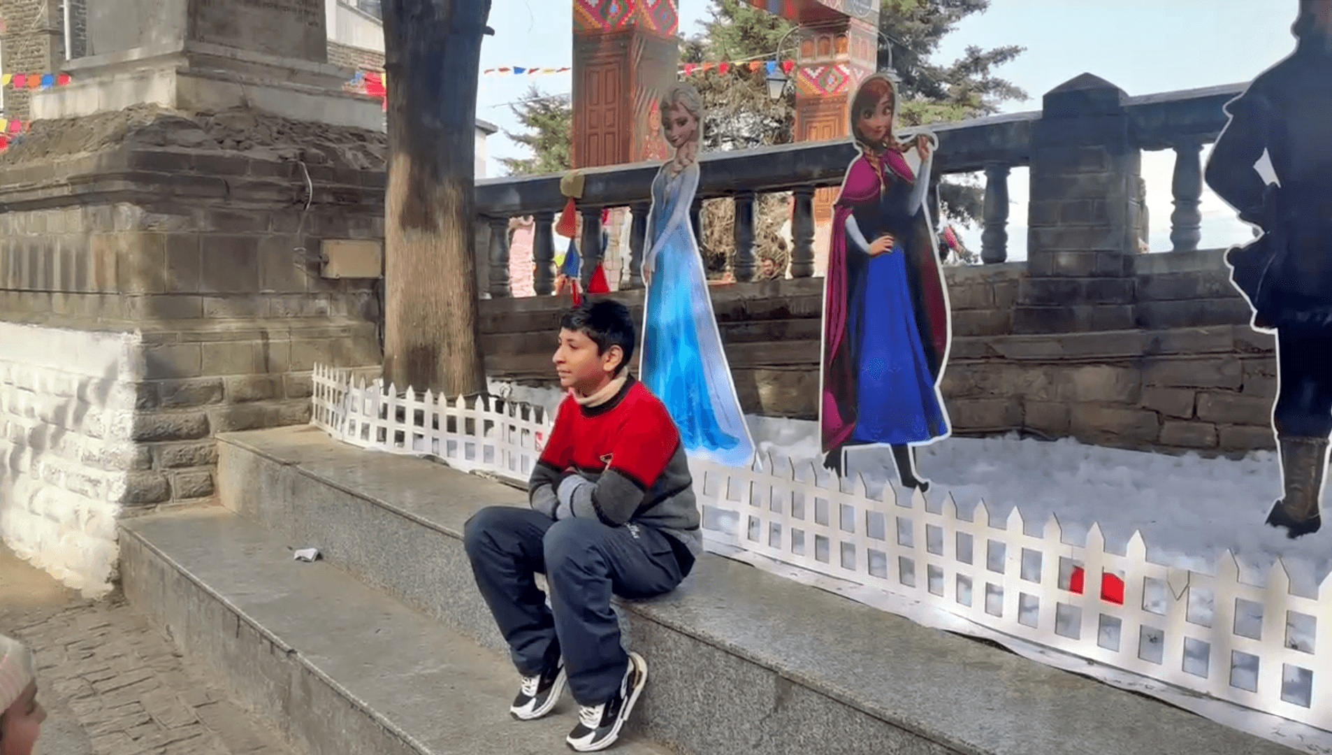 Fake snow for Winter Carnival in Shimla