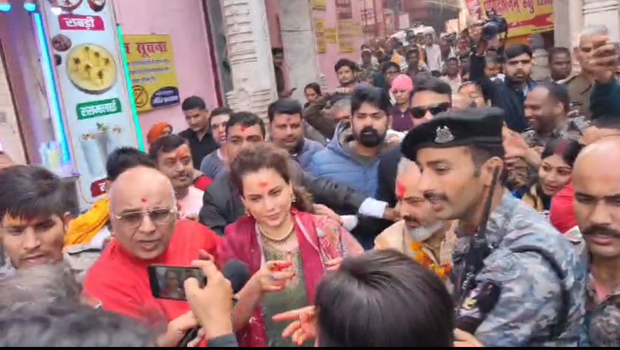 ACTRESS KANGANA RANAUT IN DEOGHAR