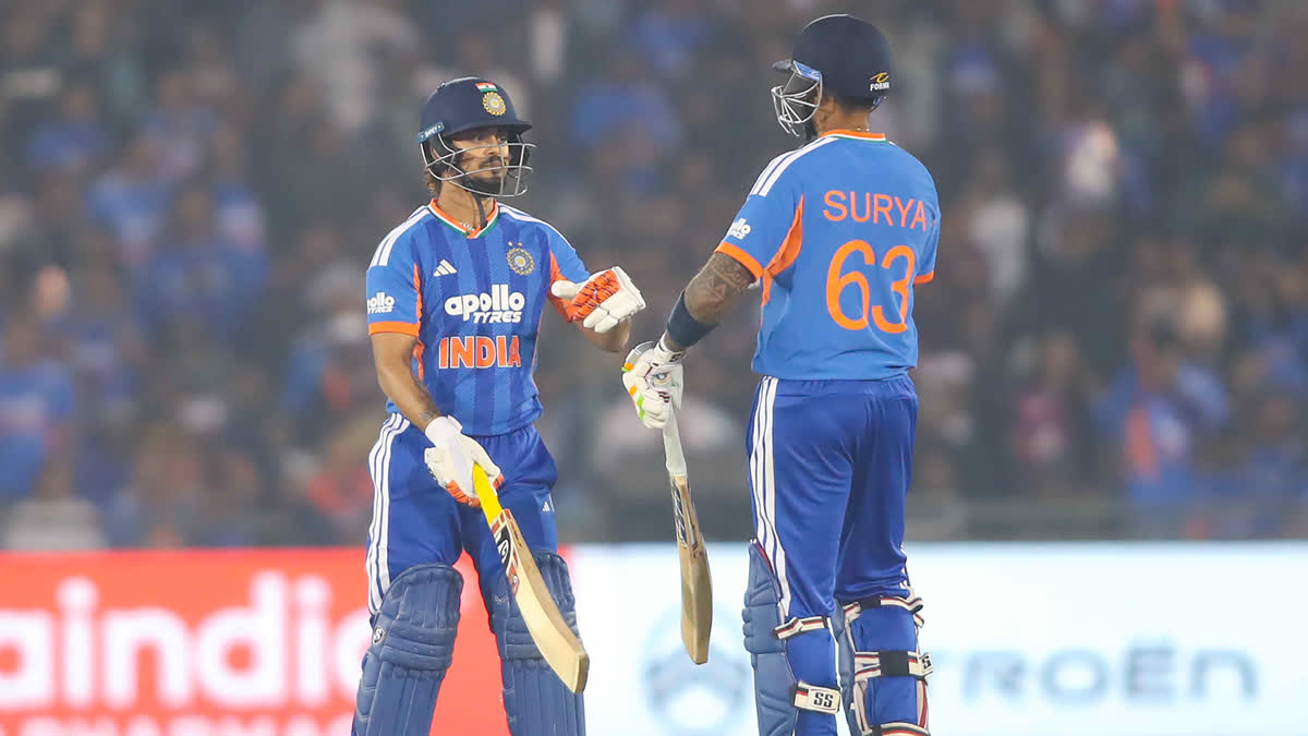 இரண்டாவது டி20: சூர்யகுமார், இஷான் கிஷன் அதிரடியில் இந்தியா அபார வெற்றி