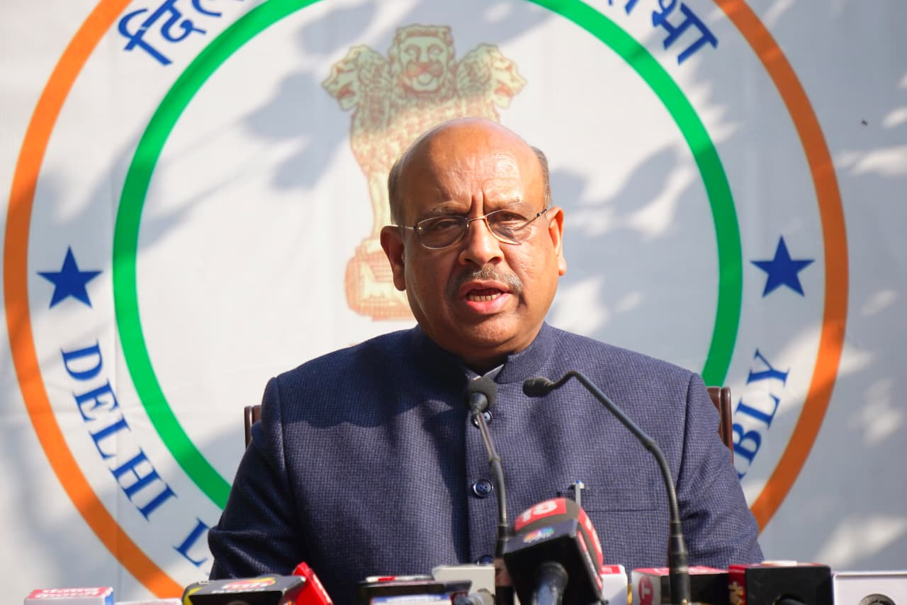 दिल्ली विधानसभा अध्यक्ष विजेंद्र गुप्ता