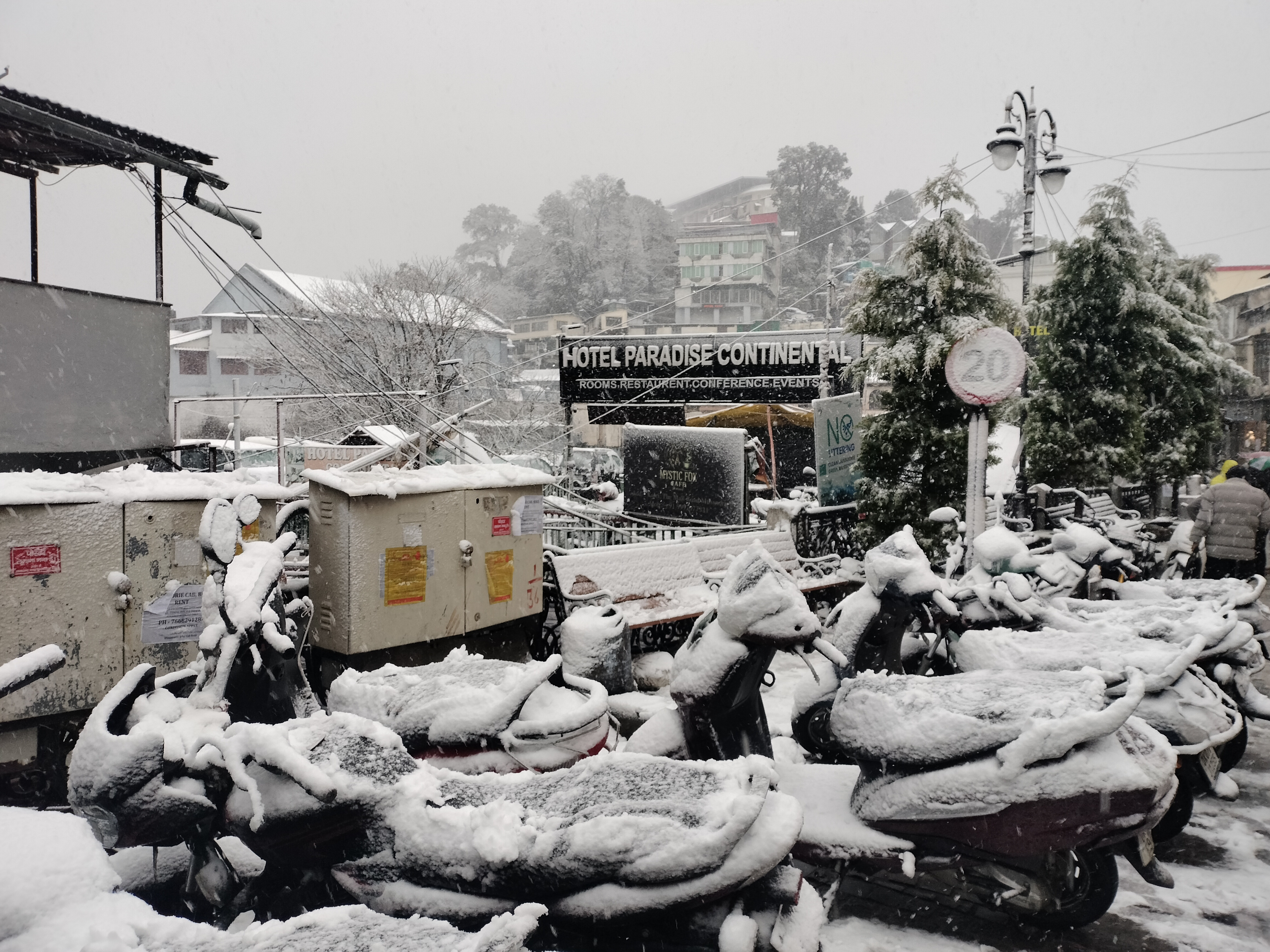 Snowfall in Mussoorie