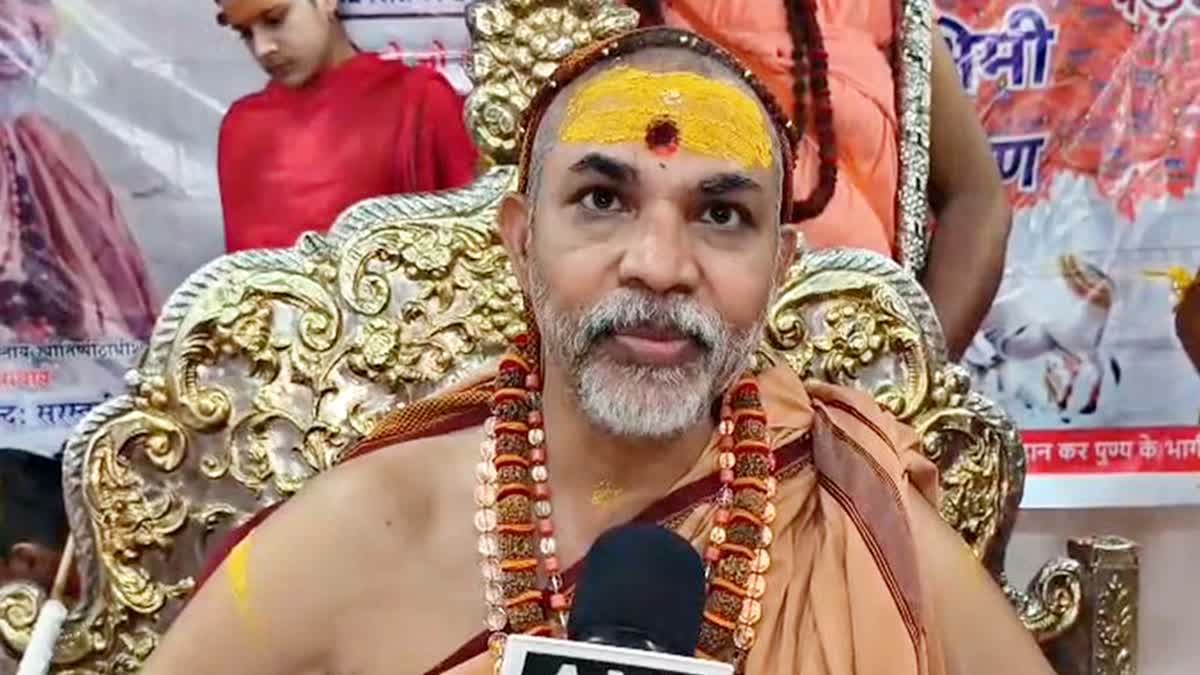 'Will Fully Cooperate': Swami Avimukteshwaranand After Police Arrive To Arrest Him In Alleged Sexual Assault Case