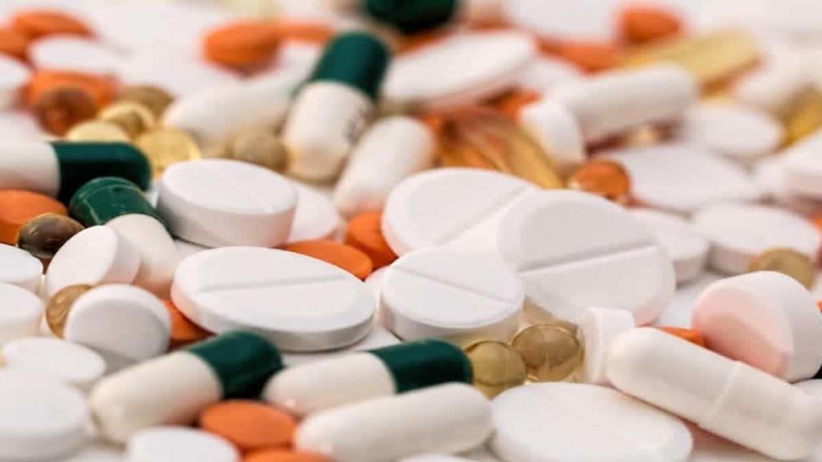 Spurious Drug Example Fake Medicine Factory Unearthed In Bihar; Massive Haul Of Spurious ...