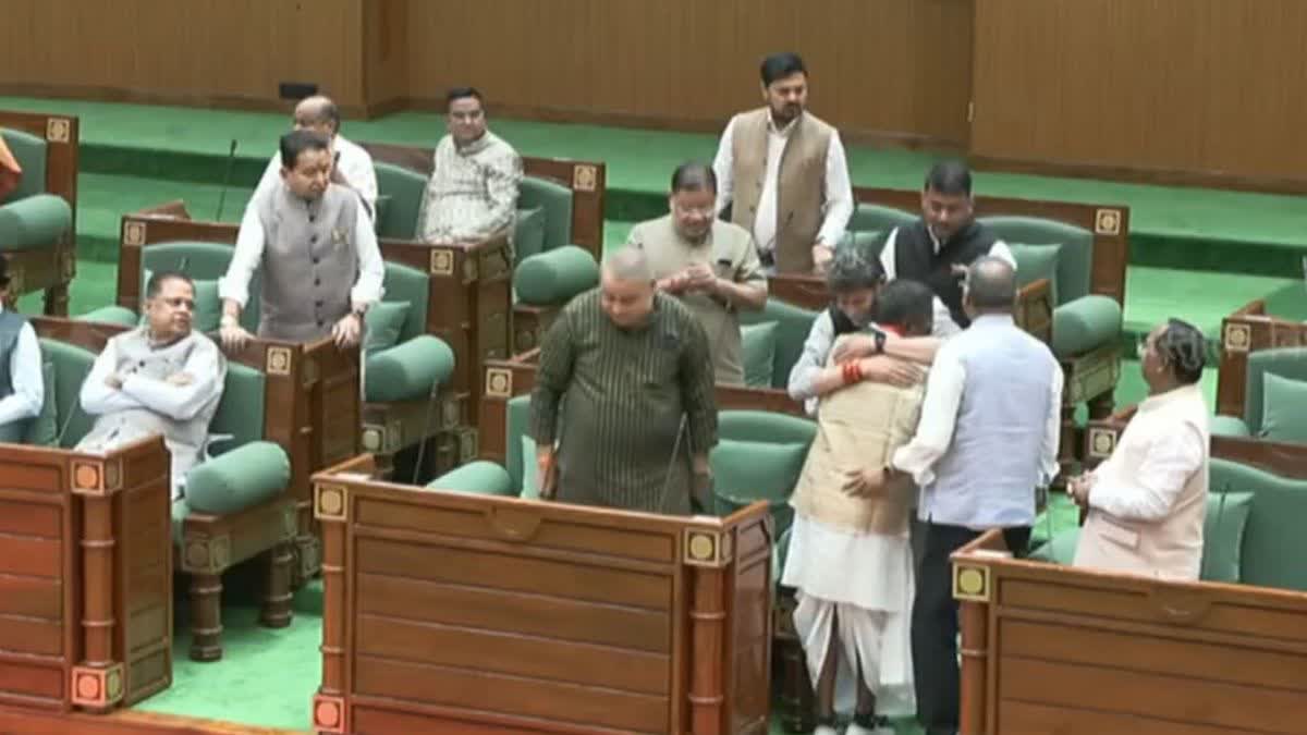 Kawasi Lakhma joined vidhansabha