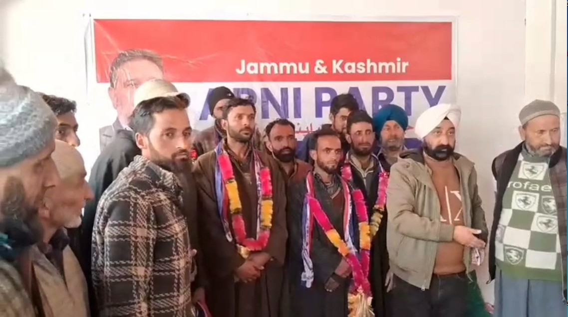 Political mafia duping Public in Tral says Dr Harbaksh Urdu News