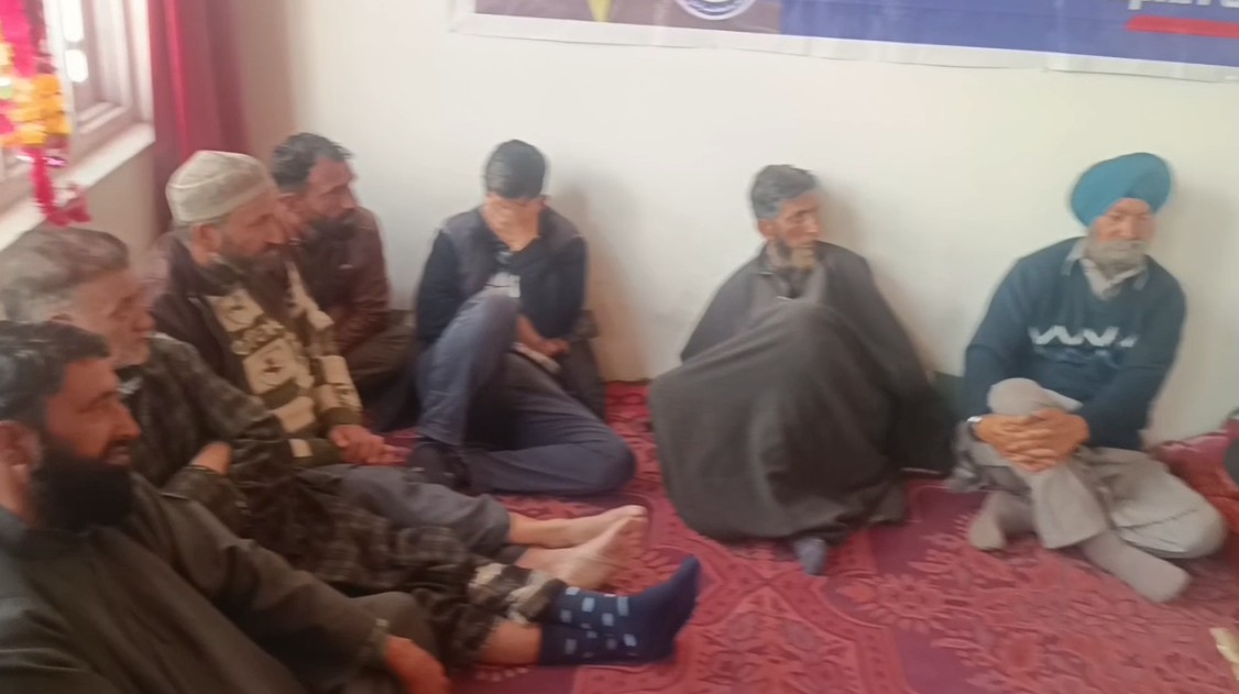 Political mafia duping Public in Tral says Dr Harbaksh Urdu News