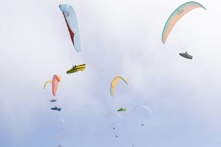 The thrill of the Paragliding World Cup in the paradise of Maharashtra