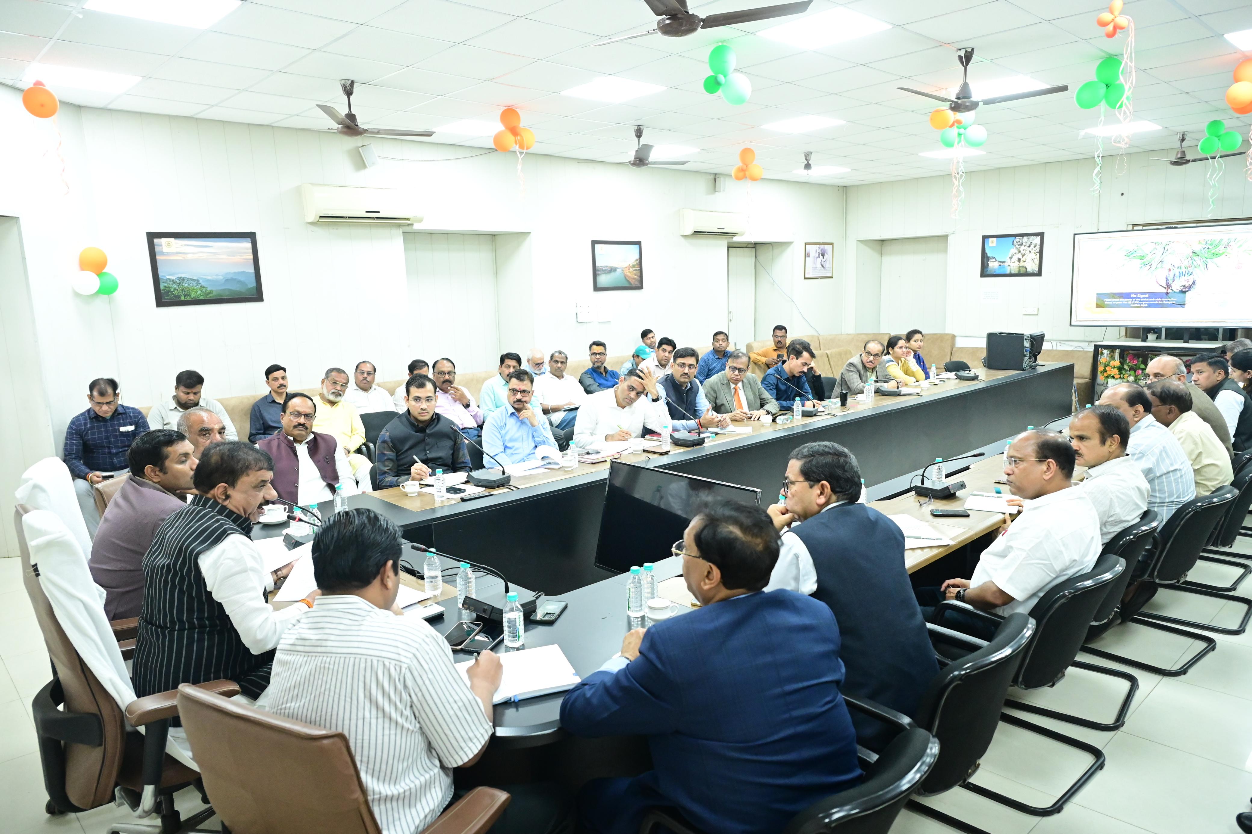 Bhopal lake unfit for drinking