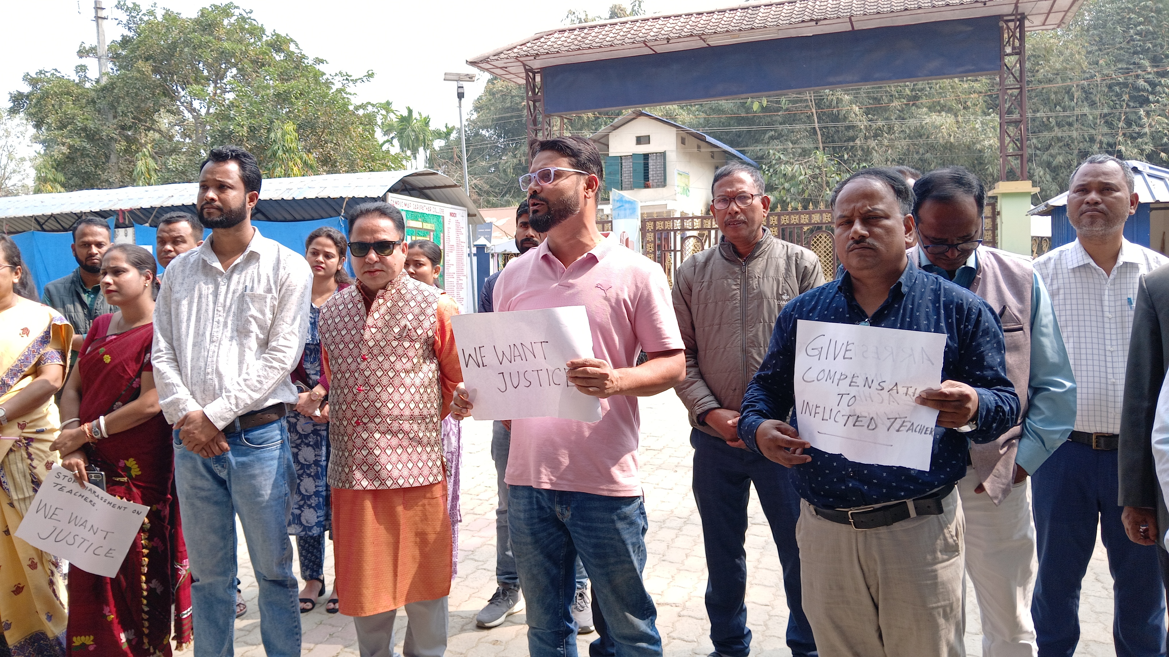 Protest against the attacks on the invigilator