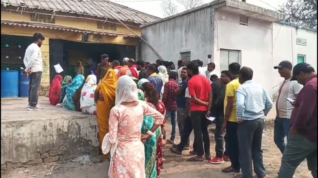 MUNICIPAL ELECTIONS VOTING