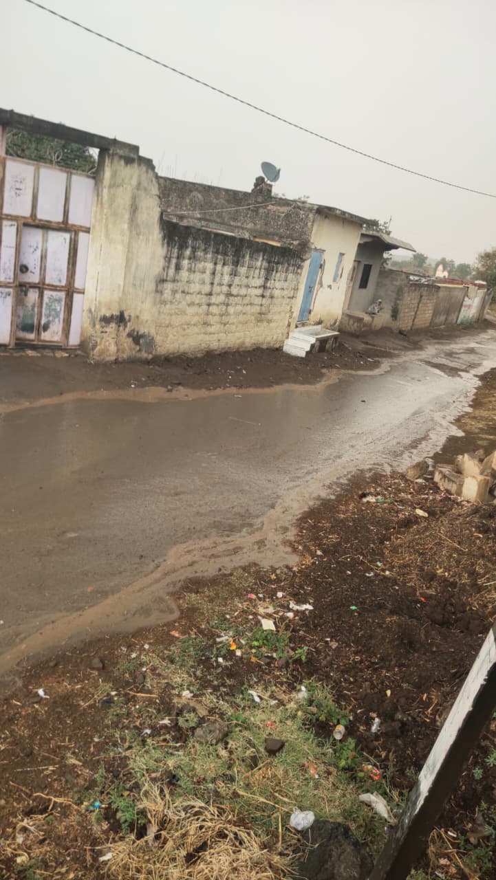 રાજ્યના વાતાવરણમાં અચાનક પલટો; સૌરાષ્ટ્રના અનેક વિસ્તારોમાં કમોસમી વરસાદ નોંધાયો, ખેડૂતોમાં ચિંતા
