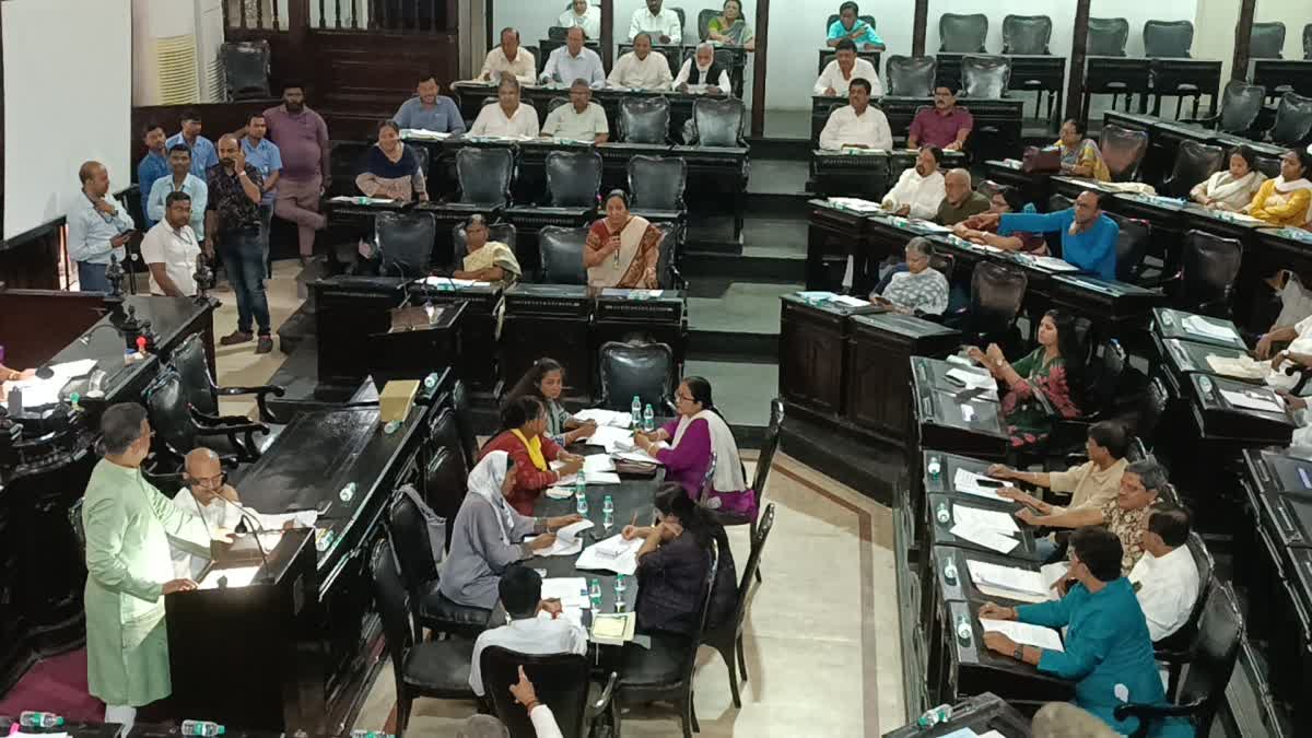 100 DAYS WORKERS WAGE