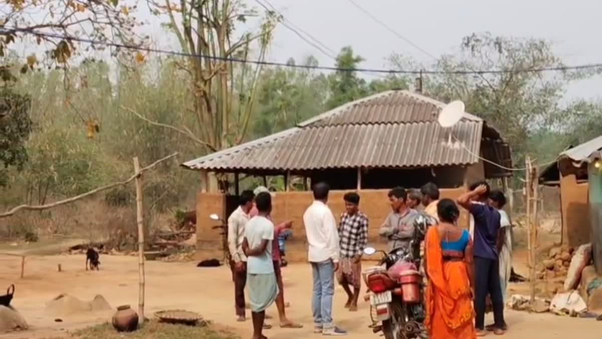 Chandrakona Banglar Bari Problem