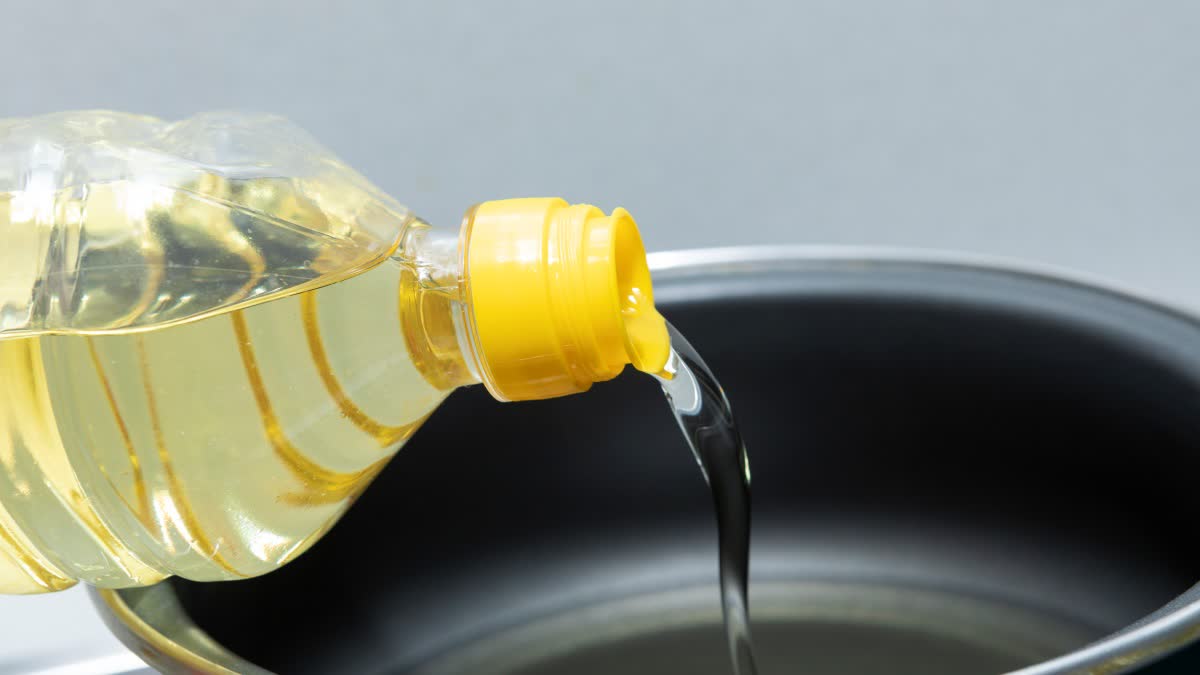 How to Identify Adulterated Oil at Home
