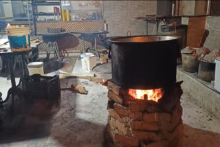 The heat of Middle-East tension reached Darbhanga Hotel industry is suffering due to gas crisis