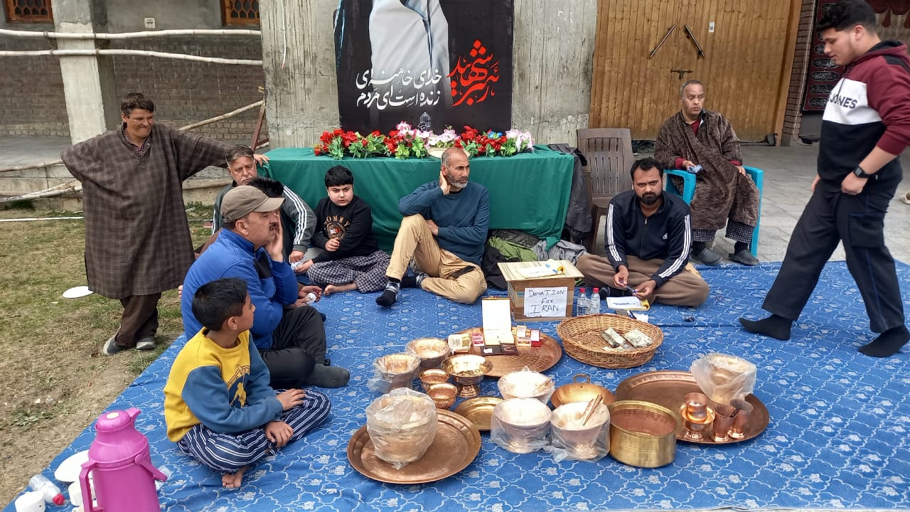 Token Of Love Women Lead With Gold Children With Piggy Banks As Kashmiris Donate Crores To Iran