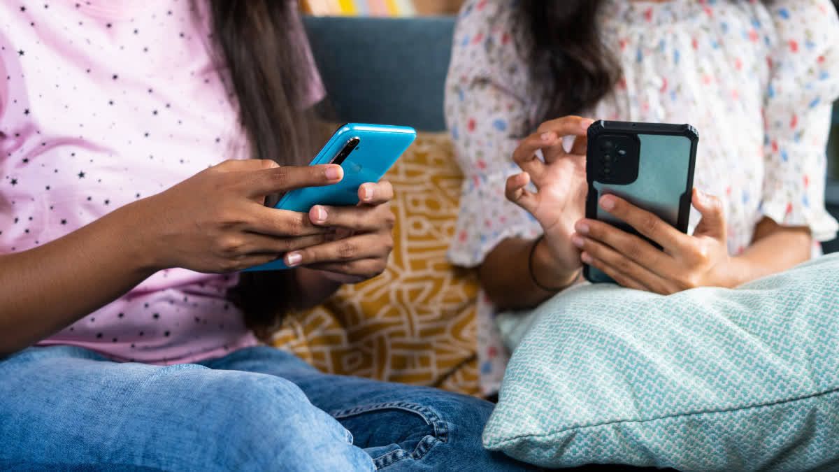 4g-and-5g-recharge-plans-may-become-more-expensive-in-2026-according-to-jio-and-airtel