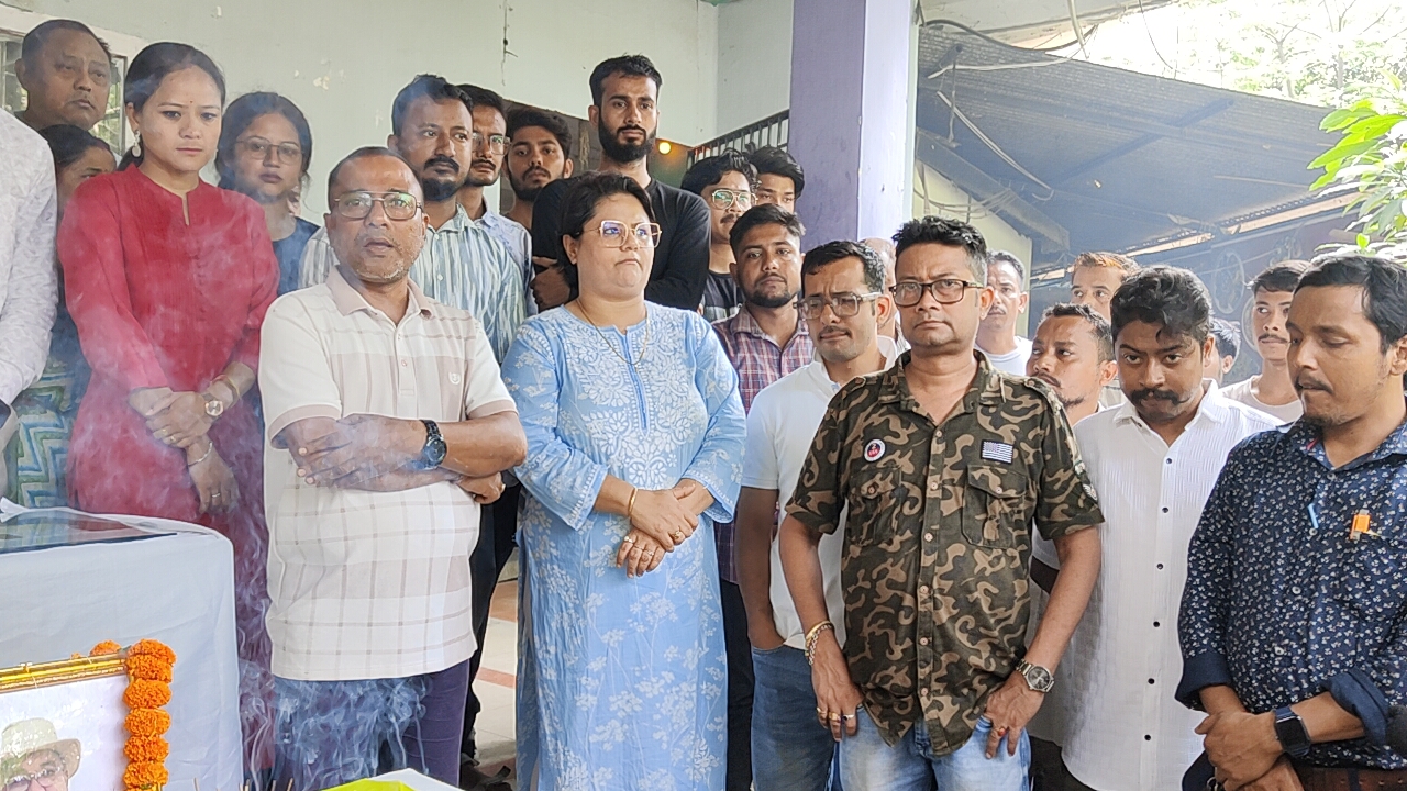 assamese actor fwilao basumatary popularly known as basu da of comedy serial Beharbari Outpost passes away, celebs pay tribute
