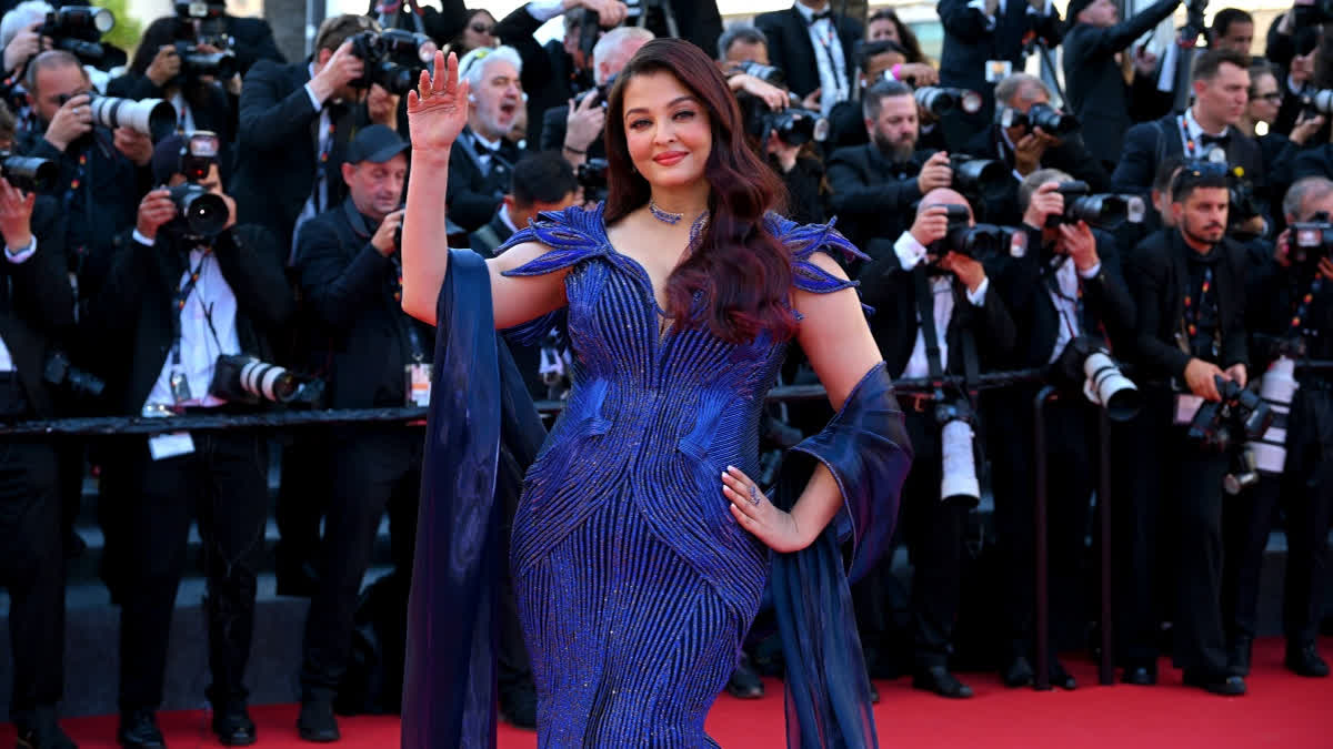 Aishwarya Rai Bachchan's Cobalt Blue Cannes Moment Is Proof That Indian  Skin Glows Like Cinema In This Shade