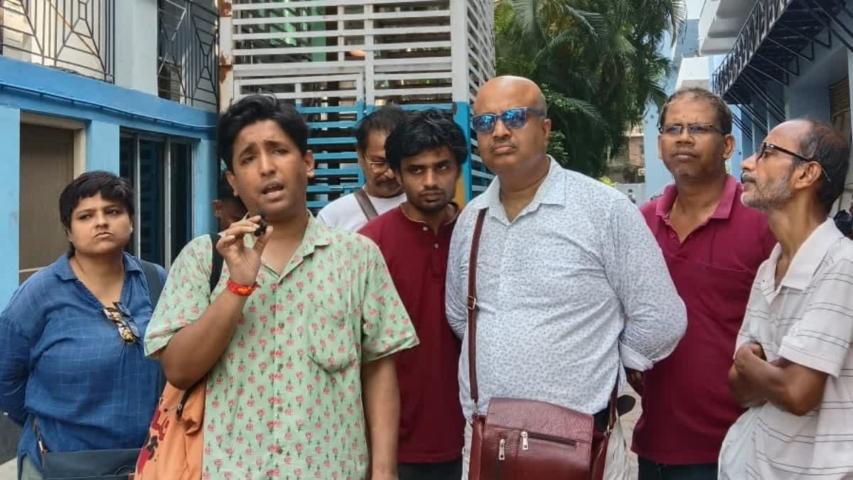 assistant-director-guild-members-of-bengali-entertainment-industry-demand-transparent-elections