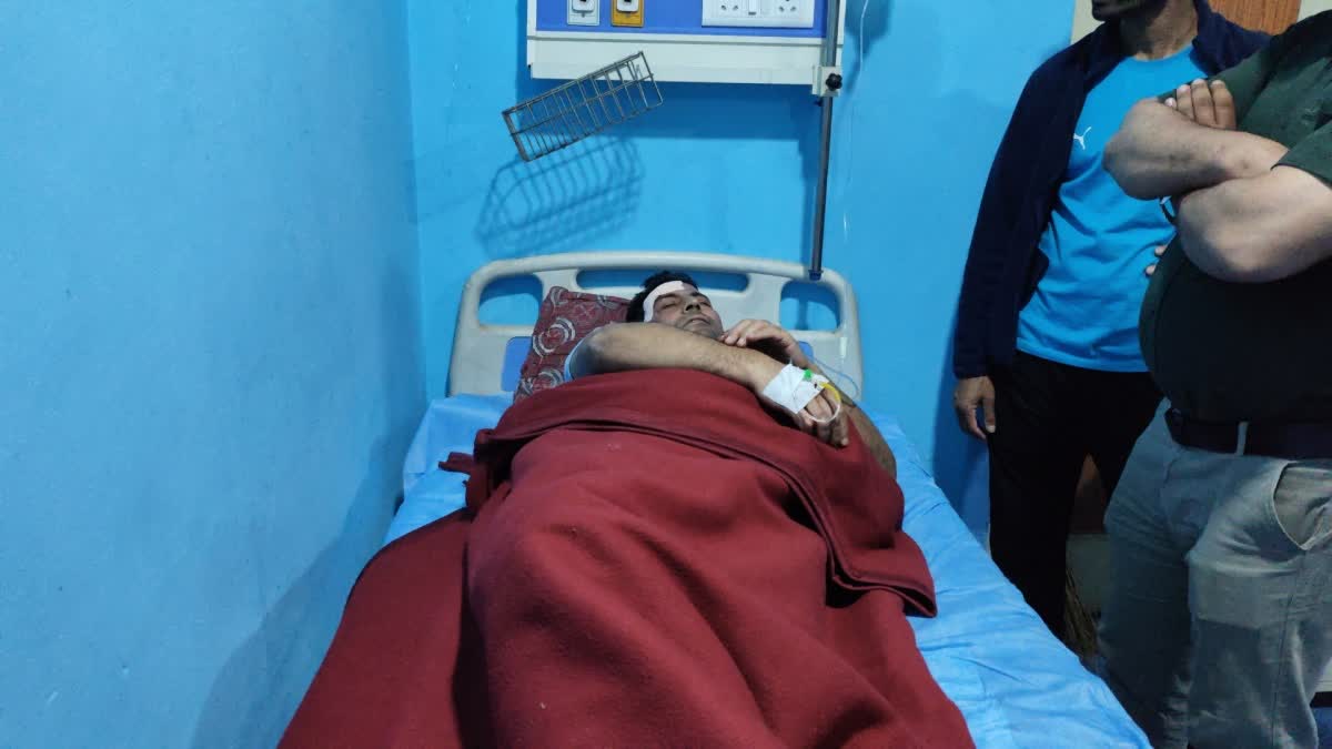 ضلع اسپتال پلوامہ میں آن ڈیوٹی ڈاکٹر پر حملہ معاملہ