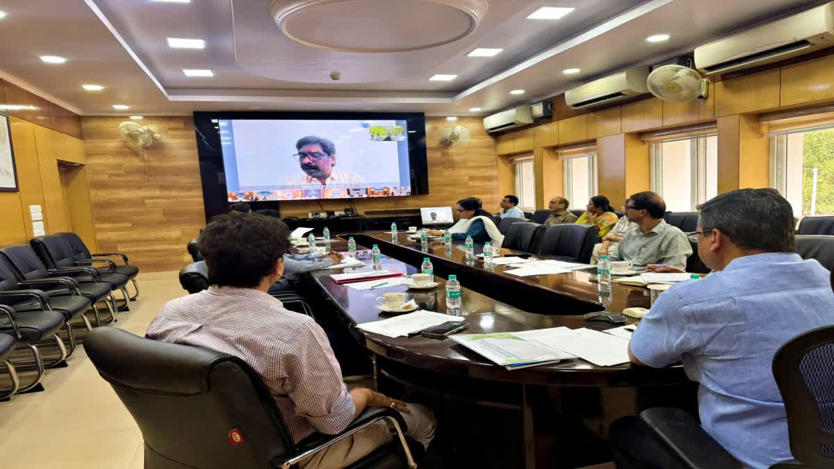 CM directed administrative machinery to remain on alert In view of heat conditions in Jharkhand