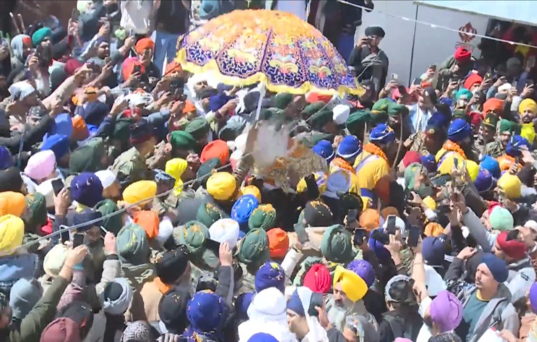 doors of Hemkund Sahib opened