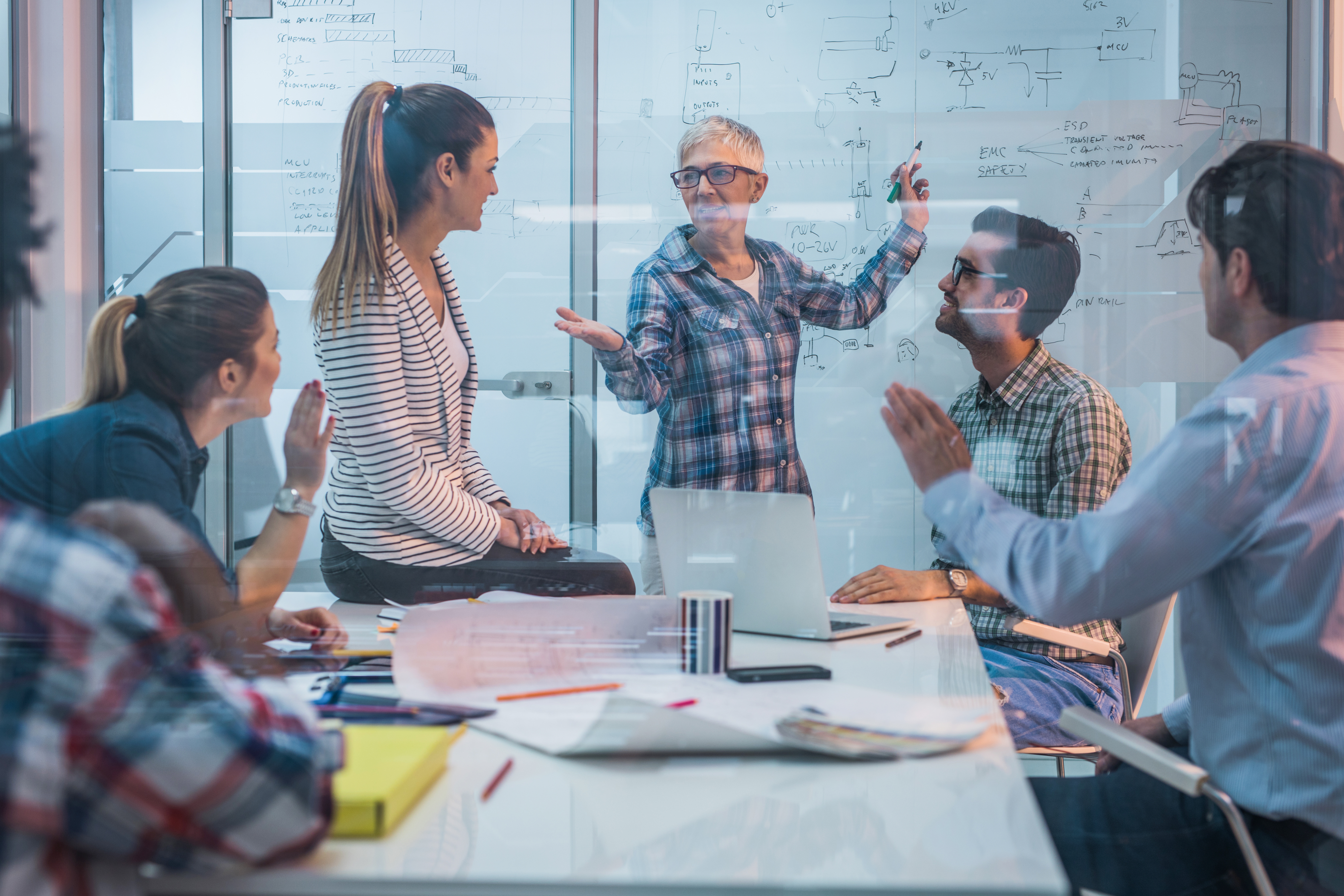 ఇష్టం లేకున్నా సరే అనొద్దు