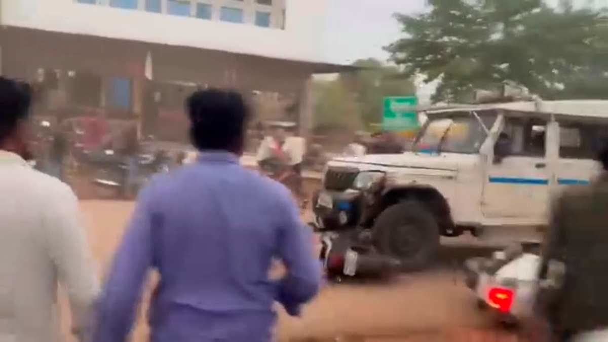 https://imgs.etvbharat.com/etvbharat/prod-images/23-07-2026/1200-675-27212758-thumbnail-16x9-panna.jpg