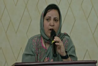 وزیر تعلیم سکینہ ایتو