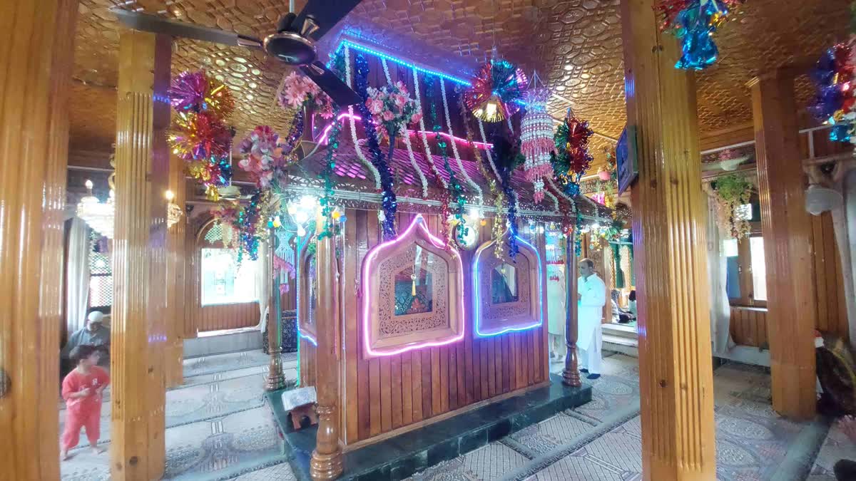 Annual Urs of Hazrat Mir Baba Hyder observed with Religious Fervor in Ganderbal Kashmir