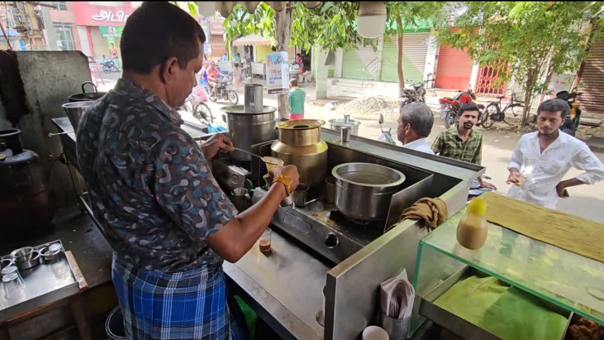 சர்க்கரை விலை உயர்வால் டீக்கடை வியாபாரிகள் பாதிப்பு