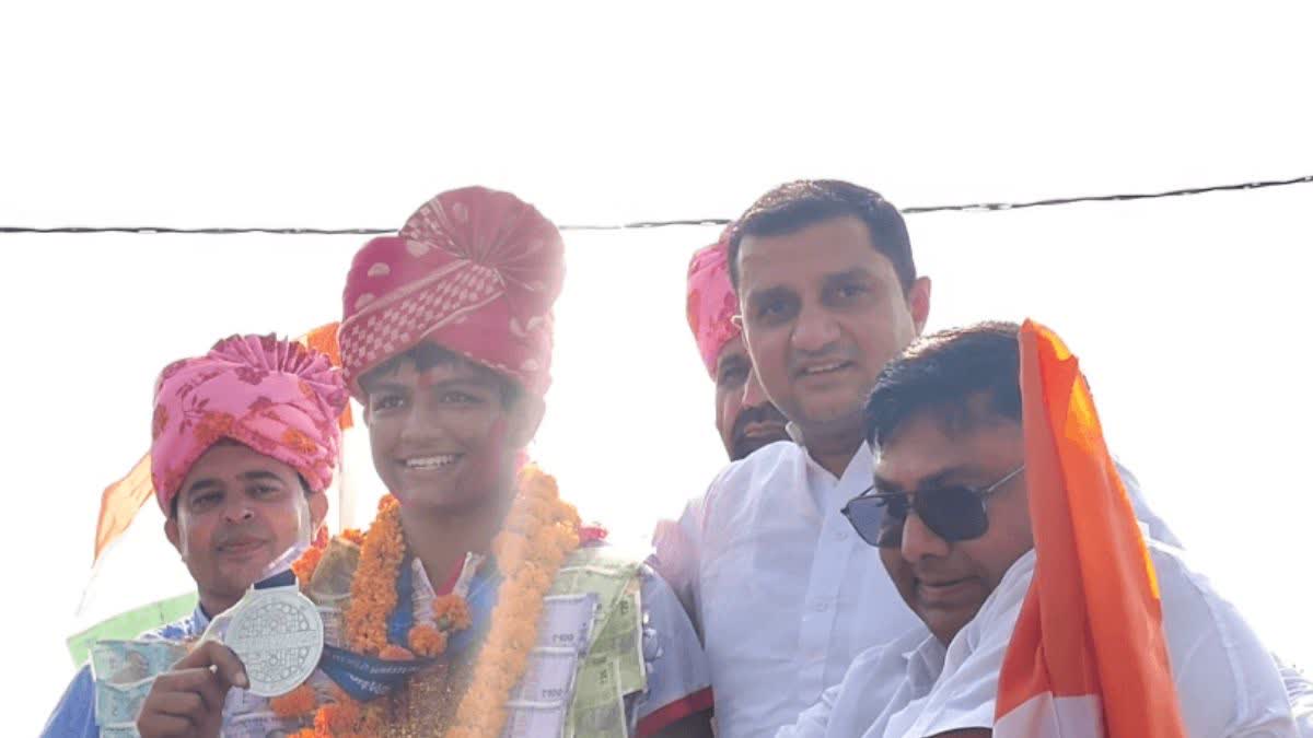 Silver medal for Tanu Sharma