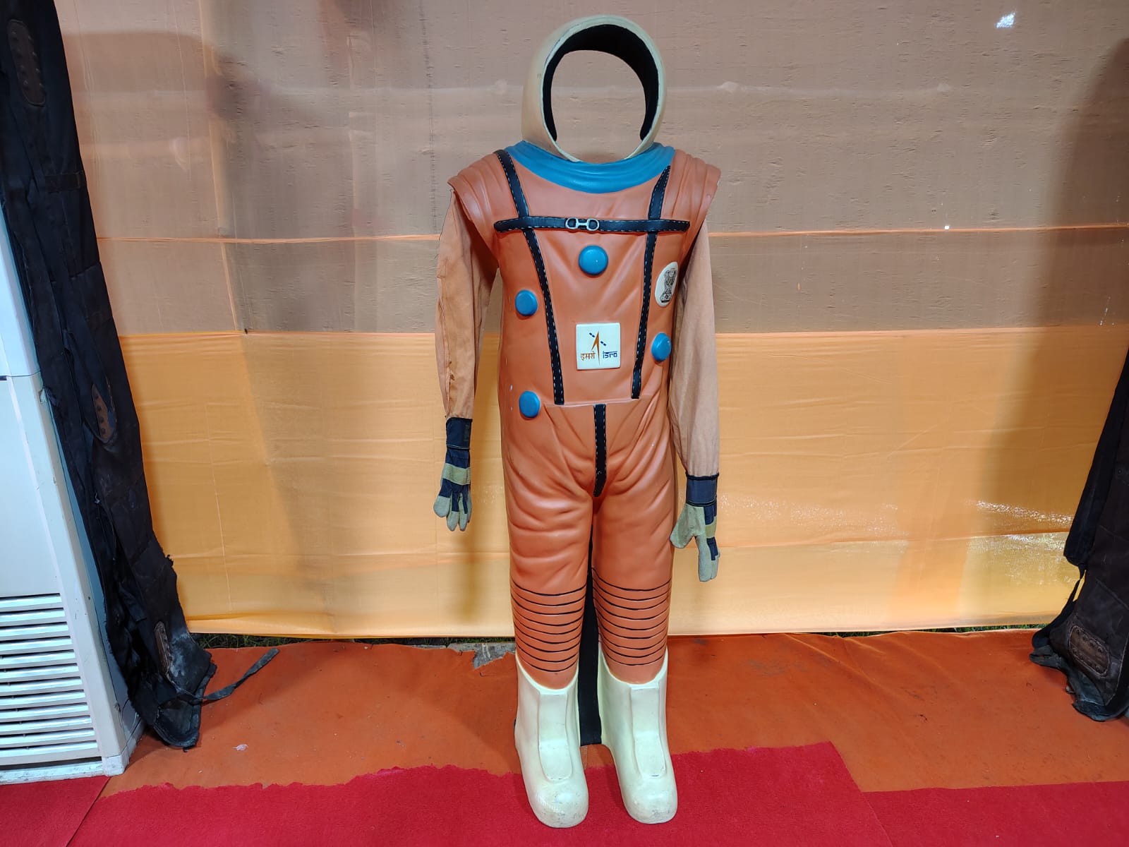 A Different Mission This! Durga Puja Takes A Flight Into Space With ISRO Exhibition In Kolkata’s New Town