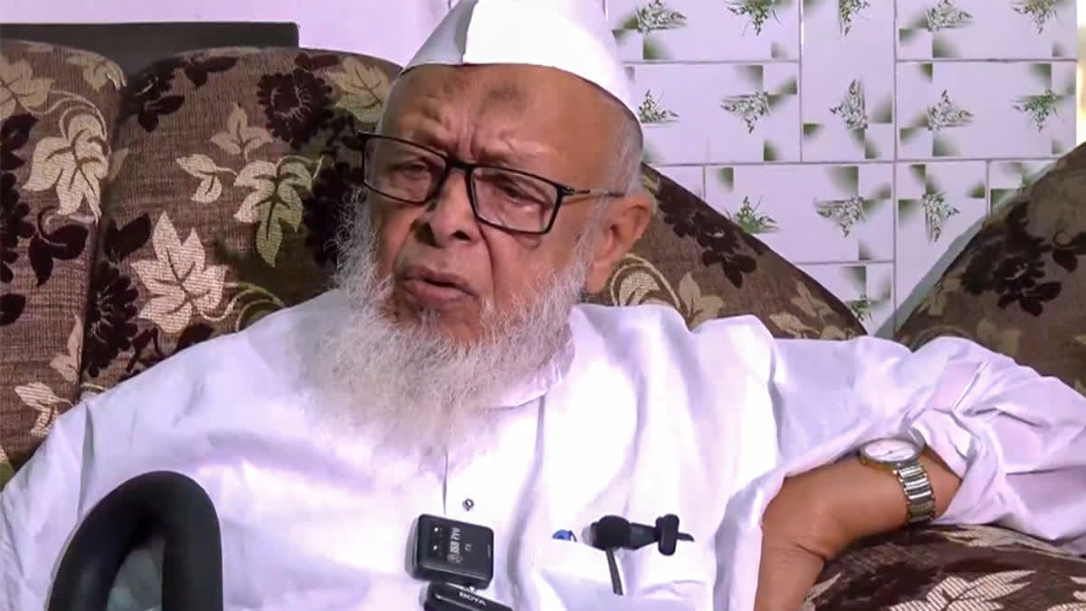 'Govt Working Relentlessly To Ensure Muslims Never Raise Their Heads': Jamiat President Madani FILE- Jamiat Ulama-e-Hind chief Maulana Arshad Madani