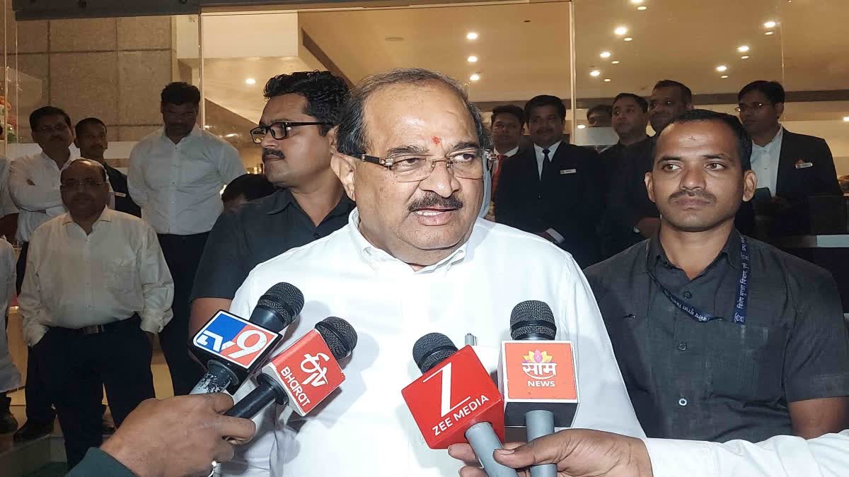 Minister Radhakrishna Vikhe Patil