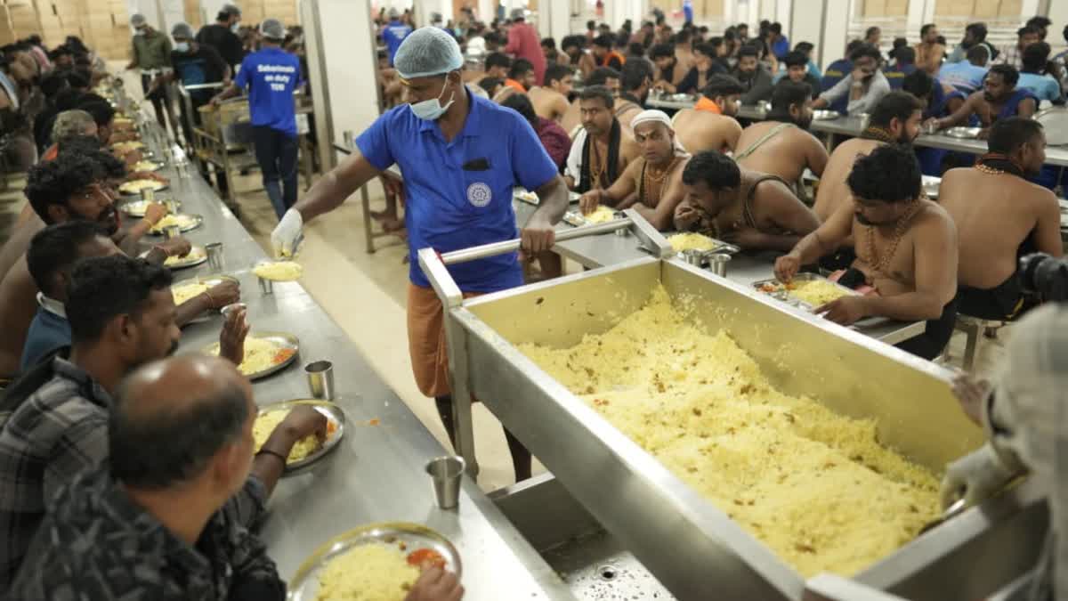 SABARIMALA FREE MEAL SERVICE