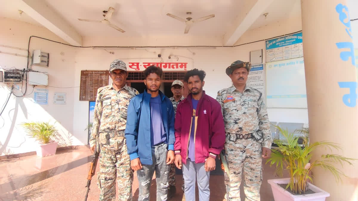 Seven Naxals Arrested In Separate Operations In Chhattisgarh's Bijapur As part of the ongoing campaign against Maoists, security forces arrested seven Naxalites in separate operations from two different police station areas of Bijapur recently.