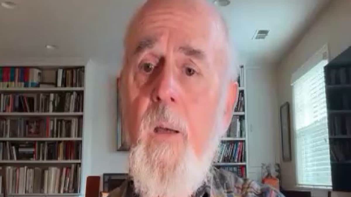 Ex-CIA Officer Says Pakistani Generals were On AQ Khan's Payroll
