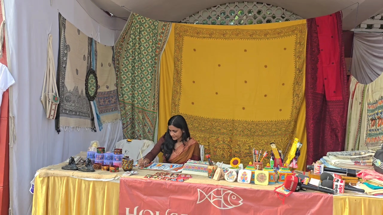 Bihar artist Siddhita Mishra reached the International Geeta Mahotsav with Madhubani Mithila art