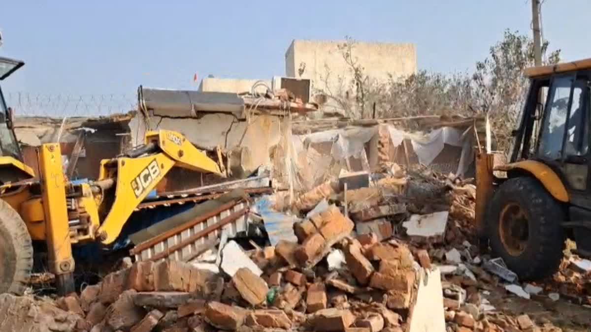 Gurugram Police Bulldozer Action