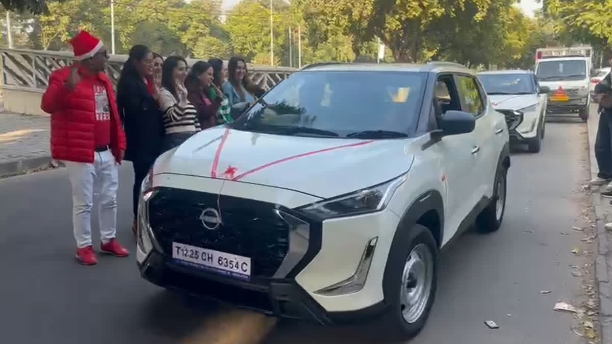 Chandigarh industrialist MK Bhatia gave free cars to his employees on Christmas