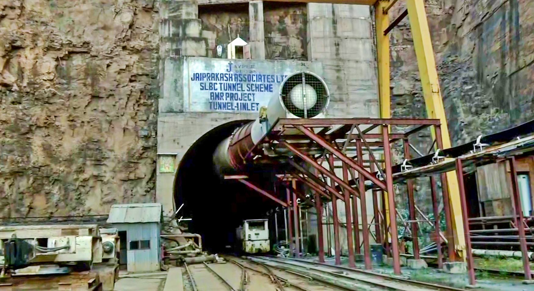 SLBC TUNNEL PROJECT COLLAPSES