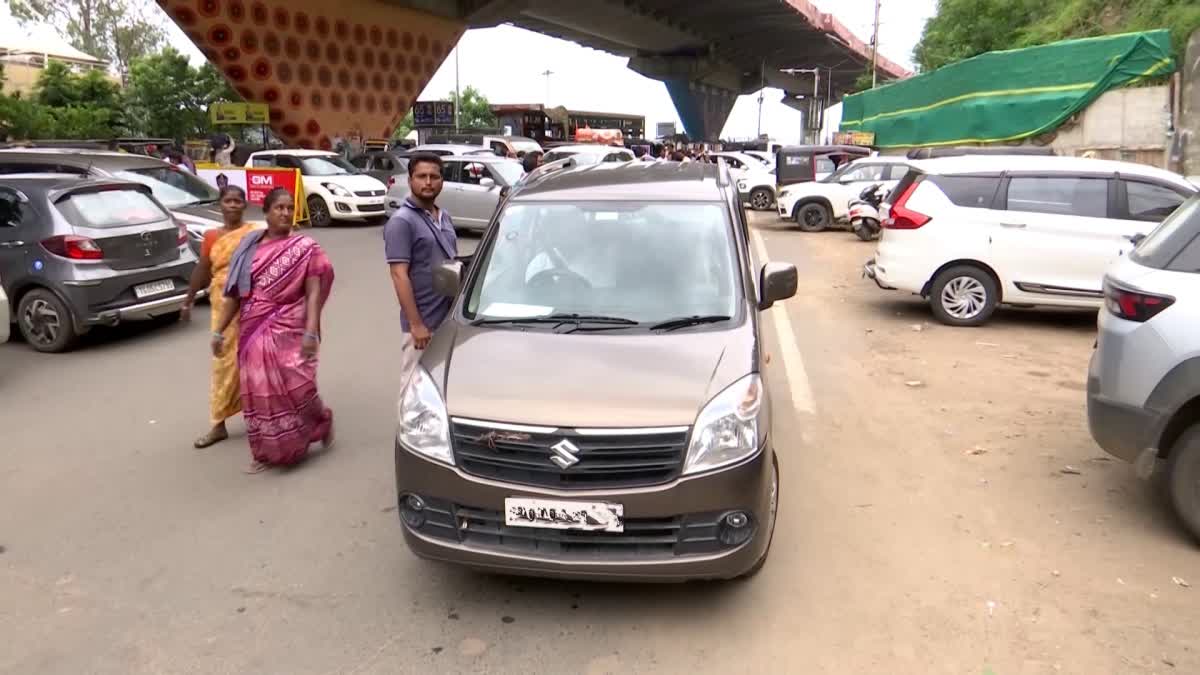 parking fees in vijayawada durgamma temple