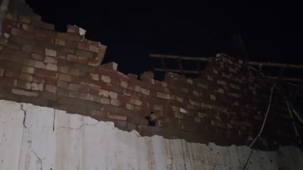 ਲੈਂਟਰ ਡਿੱਗਣ ਨਾਲ ਦੋ ਮਜ਼ਦੂਰਾਂ ਦੀ ਮੌਤ, ਮਾਲਕ ਮਕਾਨ ਸਮੇਤ ਚਾਰ ਜ਼ਖ਼ਮੀ 2 laborers die 4 injured