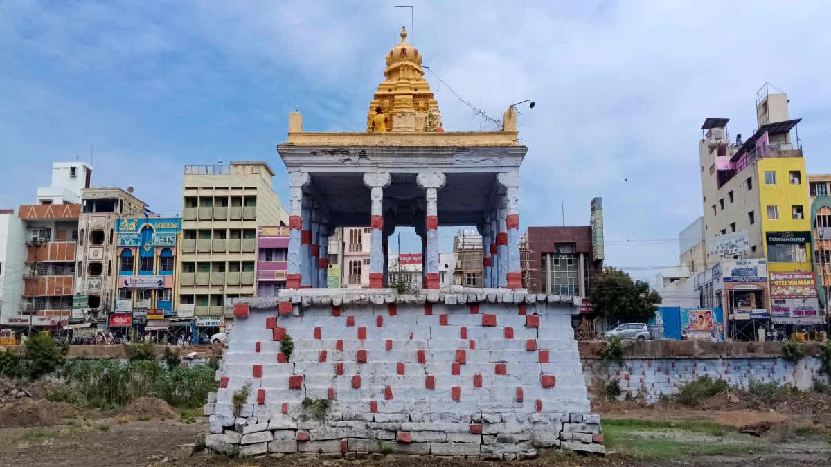கூடலழகர் கோயில் தெப்பம்