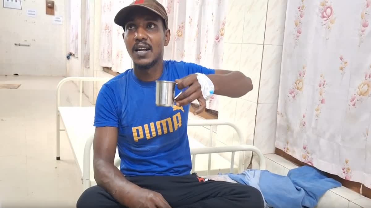 மருத்துவமனையில் சிகிச்சைபெற்று வரும் கௌதம்