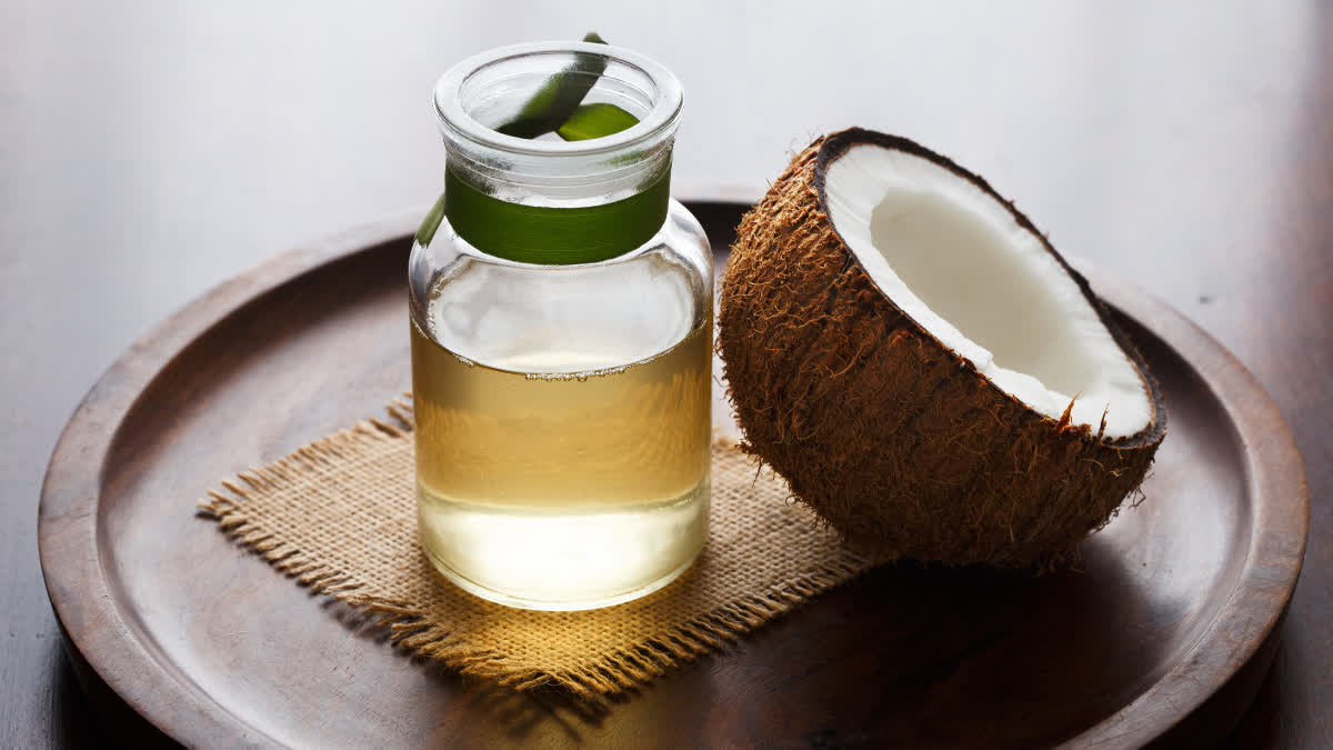 HOW TO MAKE COCONUT OIL AT HOME  COCONUT OIL BENEFITS  COCONUT OIL MAKING PROCESS  MAKE COCONUT OIL AT HOME