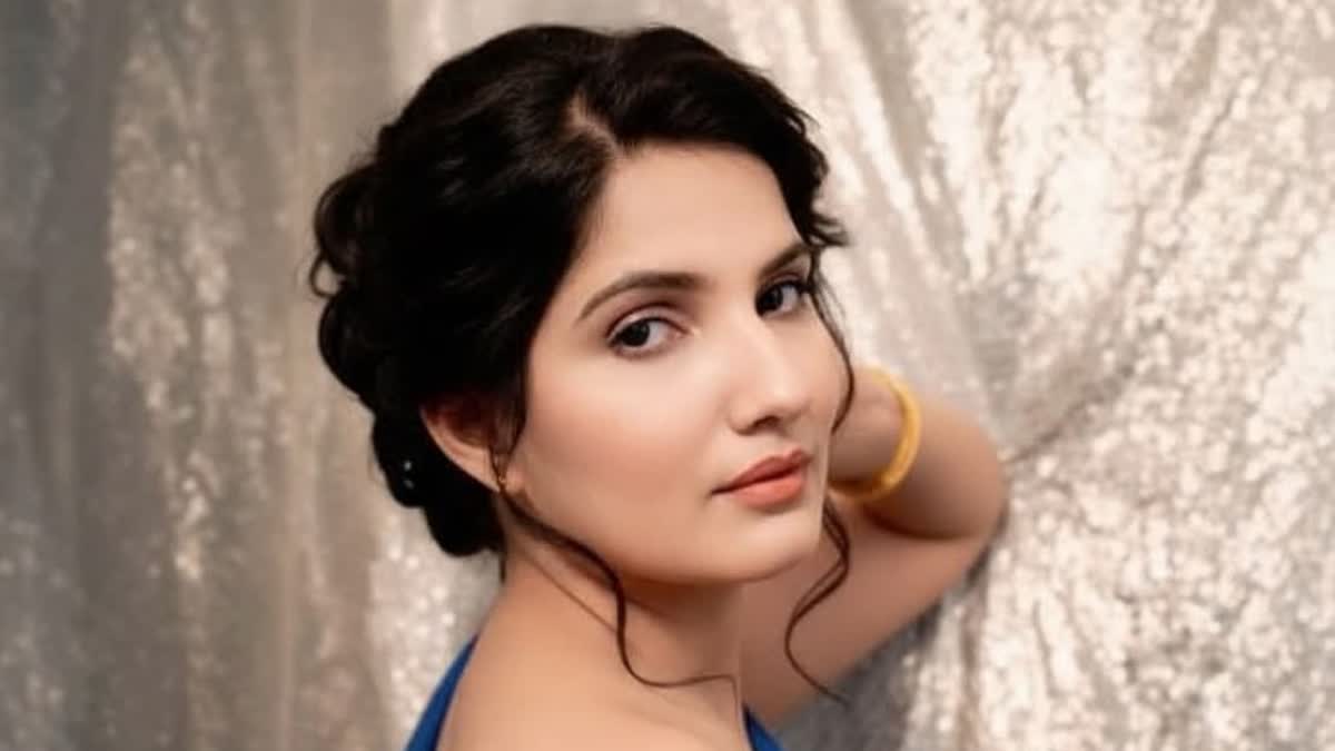 ਚਰਚਿਤ ਮਾਡਲ ਸੀਰਤ ਪ੍ਰੀਤ