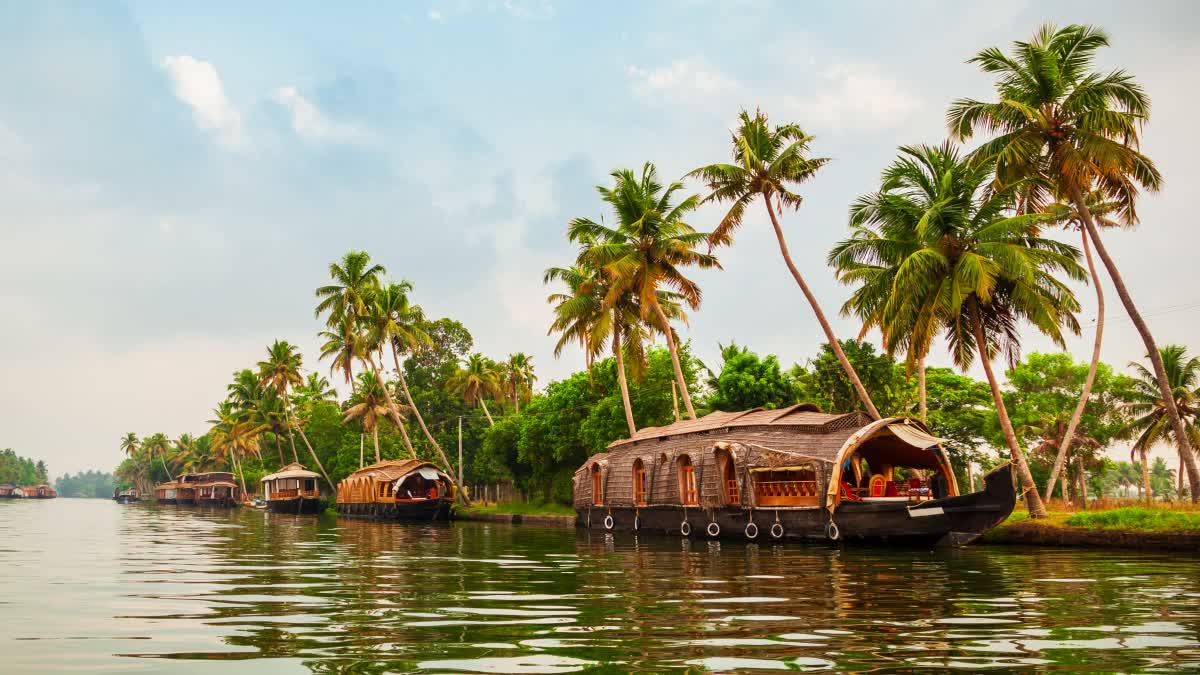 KERALA NEW NAME KARALAM  RENAMING OF KERALA STATE  RENAMING OF OTHER STATES IN INDIA  indian states renamed